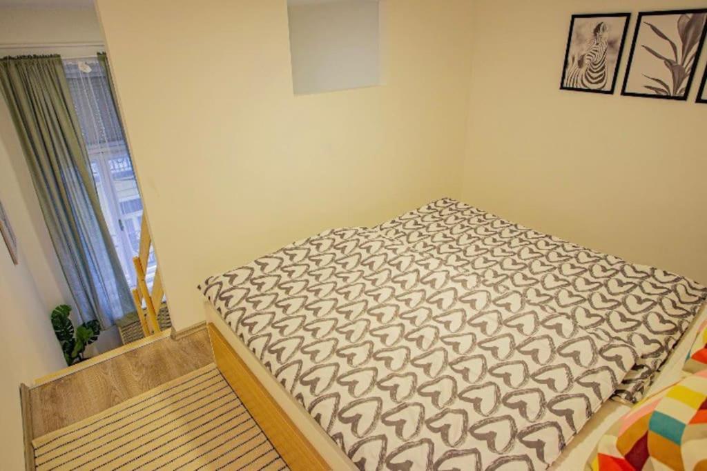 Apartament Cosy Flat In Akacfa Str., Aya Budapeszt Zewnętrze zdjęcie