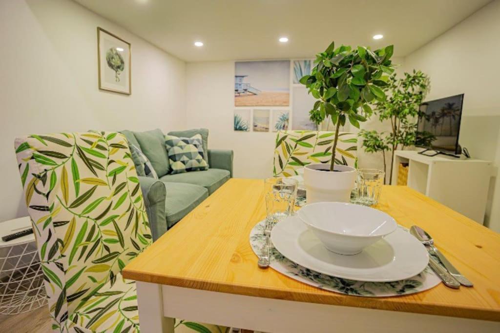 Apartament Cosy Flat In Akacfa Str., Aya Budapeszt Zewnętrze zdjęcie